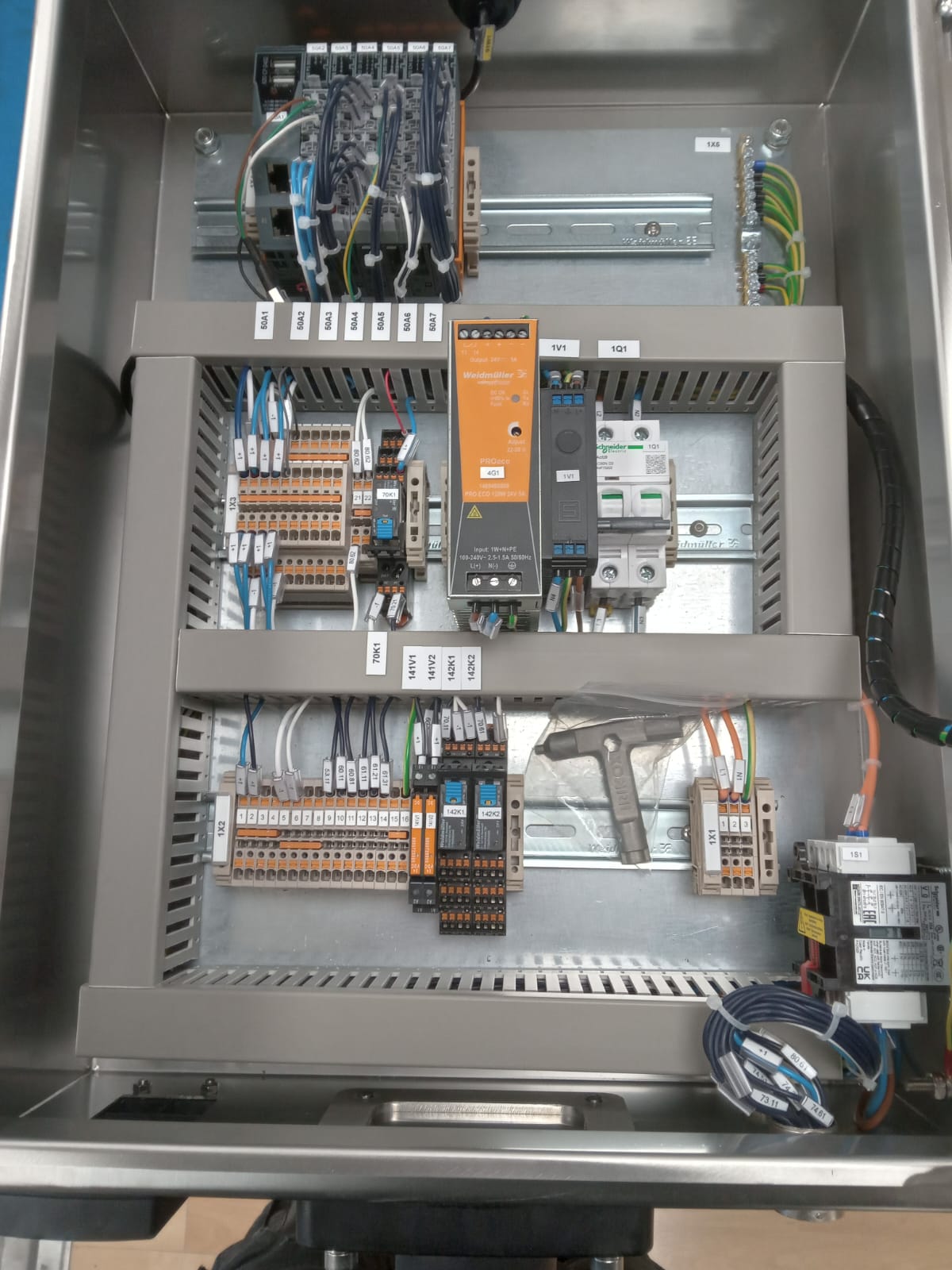 Cuadro eléctrico industrial DEX - Montaje profesional